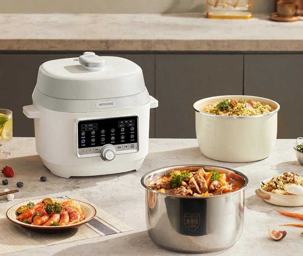 หม้อความดันไฟฟ้า 5 ลิตร พร้อมหม้อในคู่, 900W